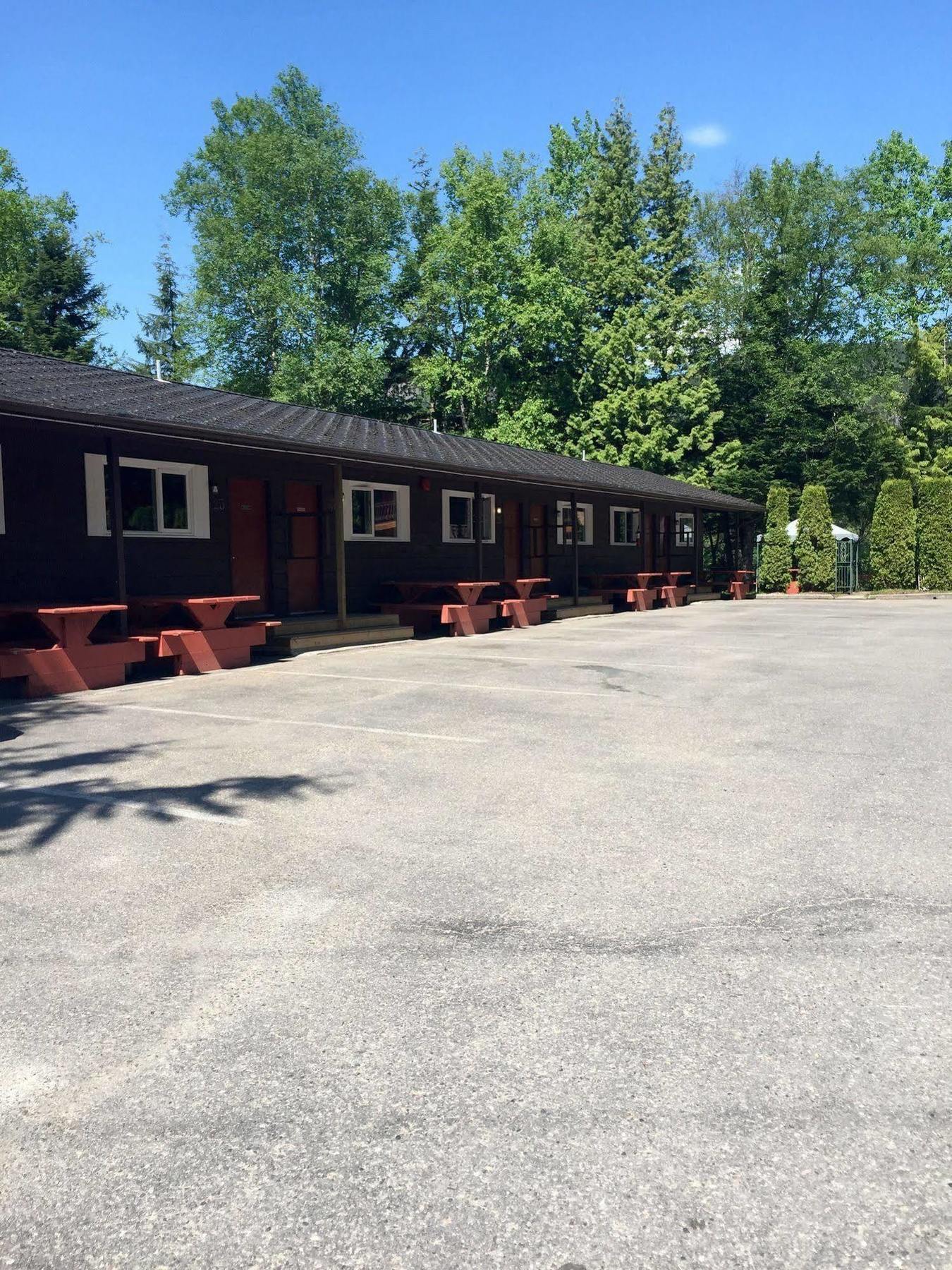 טראס Copper River Motel מראה חיצוני תמונה